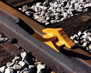 WC-1 - Wheel Chock w/Handle - Exposed Rail